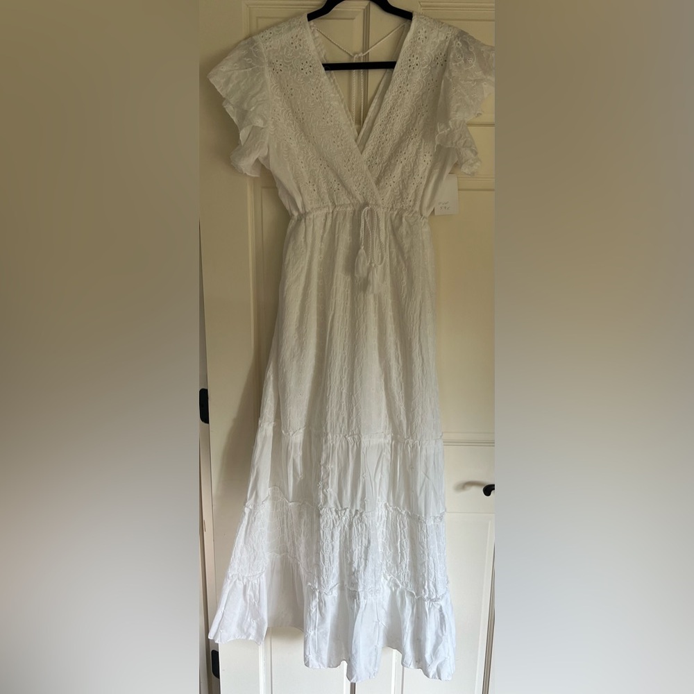 NWT White Midi Dress size M/L
